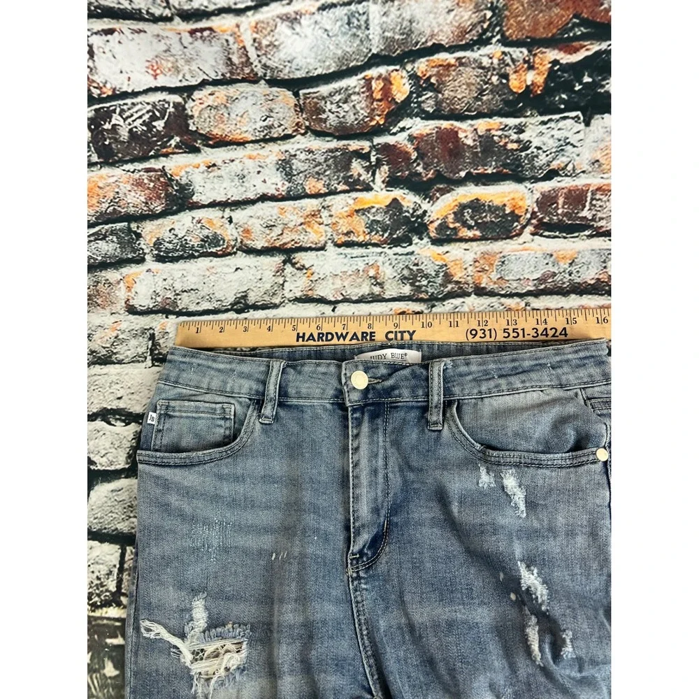 Judy Blue Skinny Jeans Size 13/31 Distressed‎ Ripped Paint Splatter Denim - Picture 7 of 8
